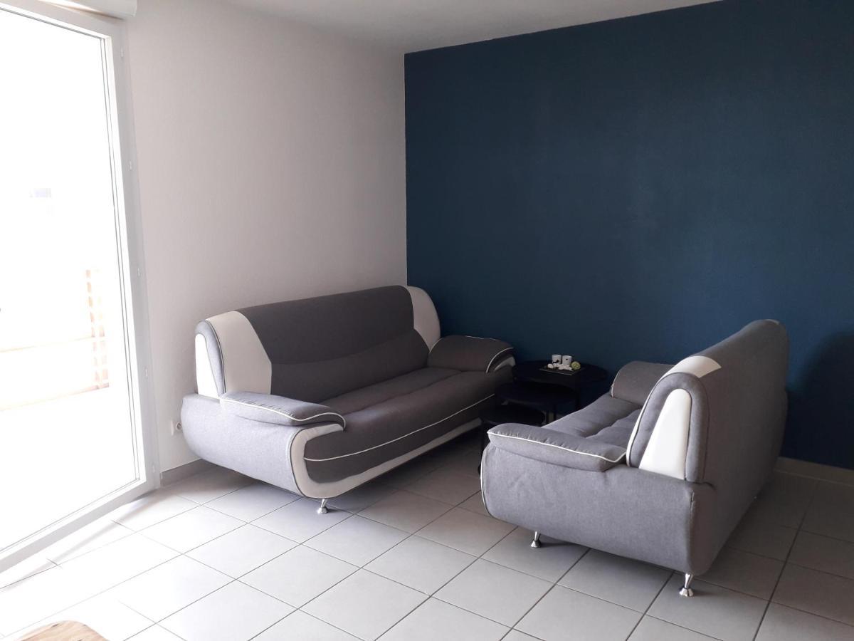 Bel Appartement En Residence Avec Parking Prive Arvert Exterior foto